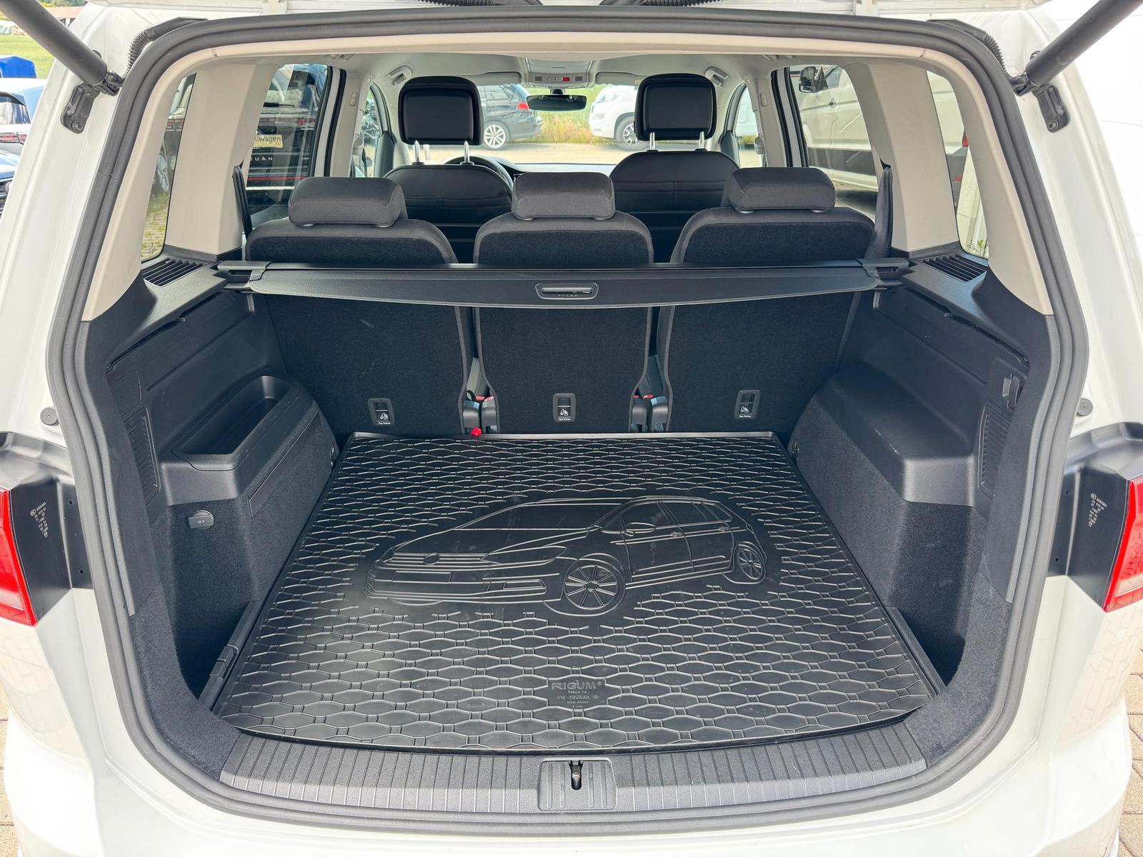 Volkswagen Touran Highline 1.5 TSI ACT OPF LED+NAVI+EasyOpe, миниатюра 20
