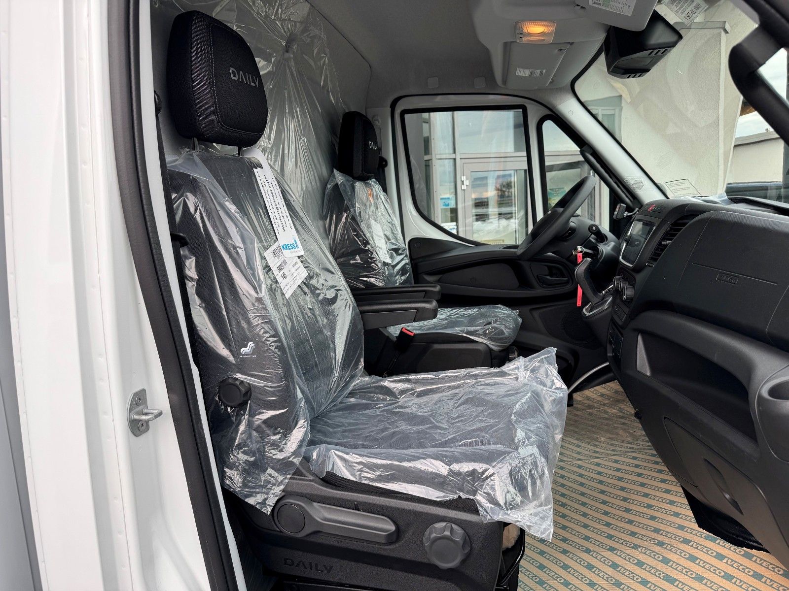 Fahrzeugabbildung Iveco Daily 70C18 HA8 *R.3750mm*Automatik*LBW*