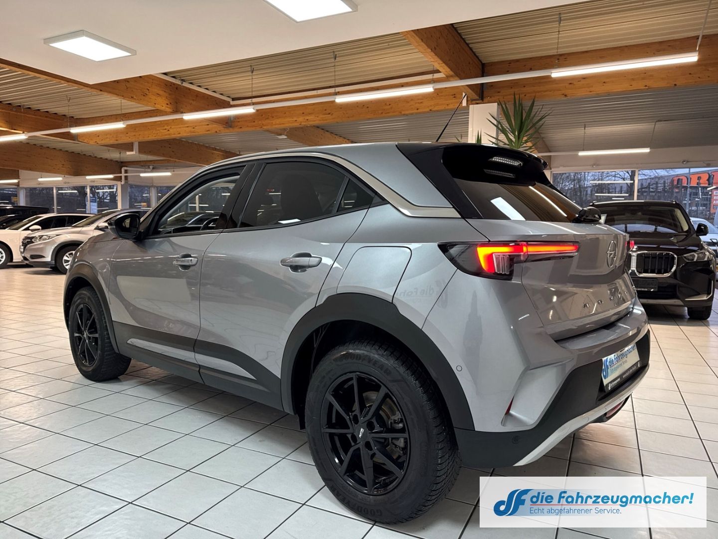 Fahrzeugabbildung Opel Mokka e Elegance Navi Digitales Cockpit LED ACC