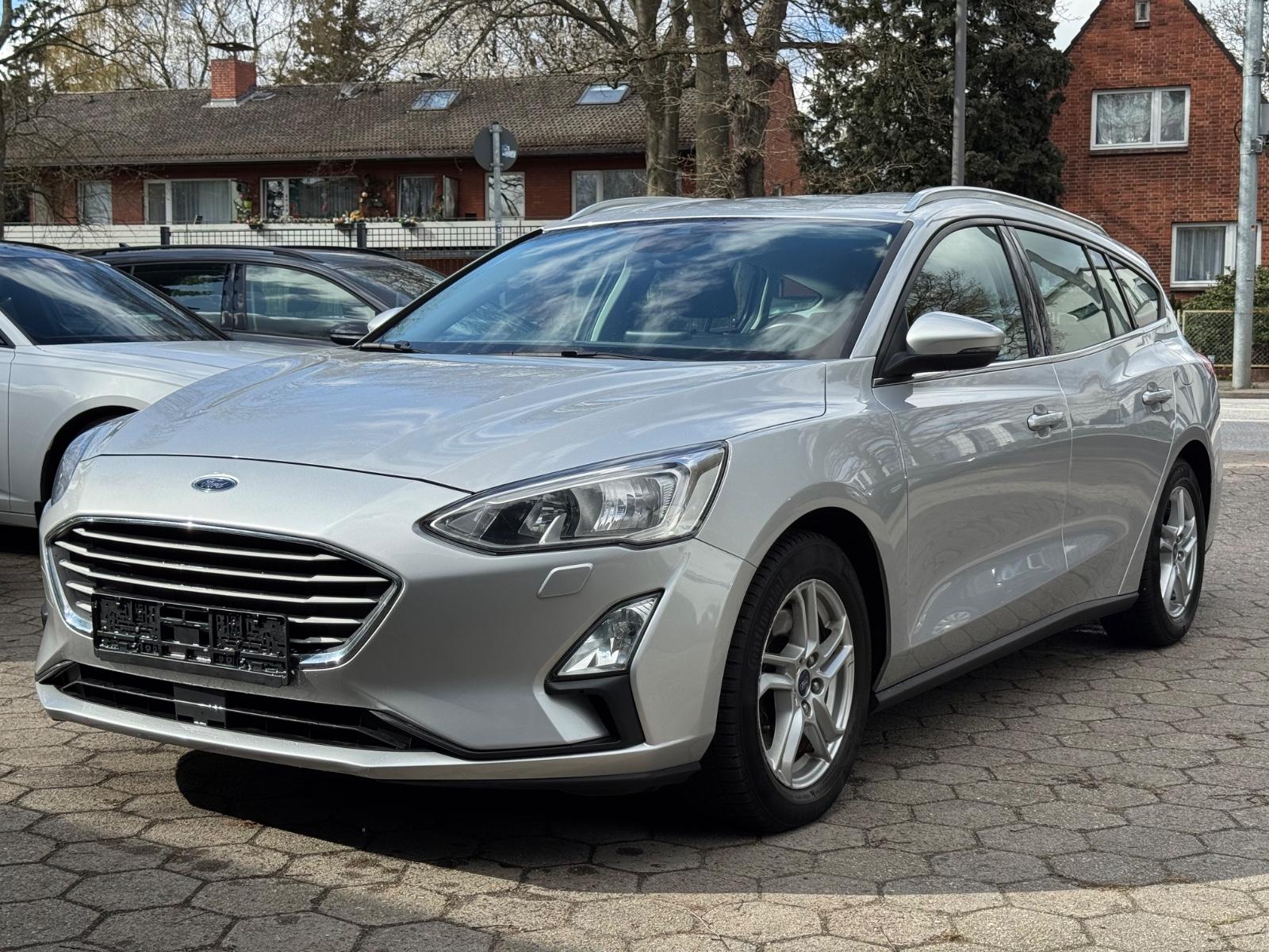 Ford Focus Turnier Connect*Navi*Sitzheizung*Carplay*