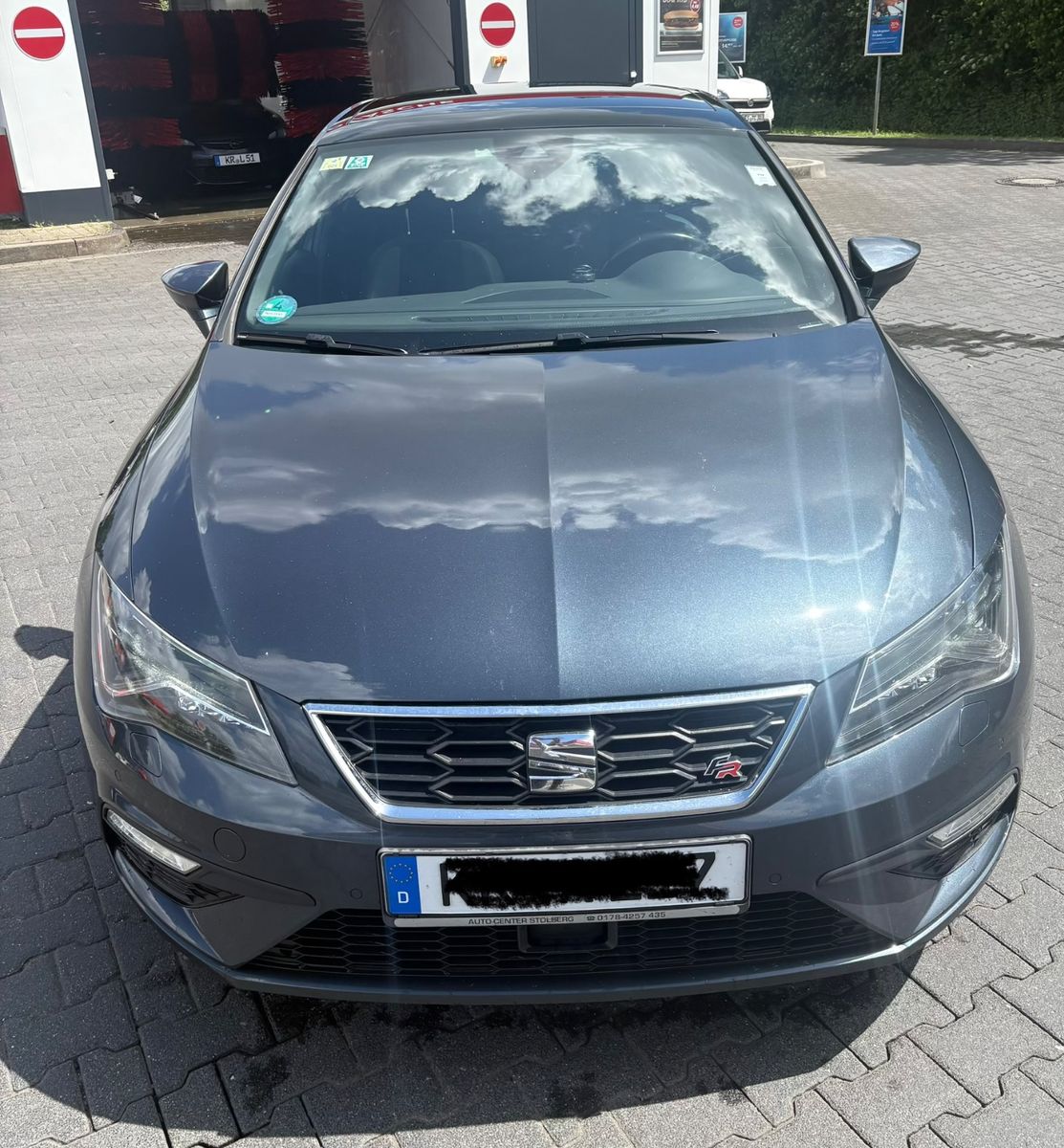 SEAT Leon 2.0 TDI 110kW FR Black Matt Edition DSG...