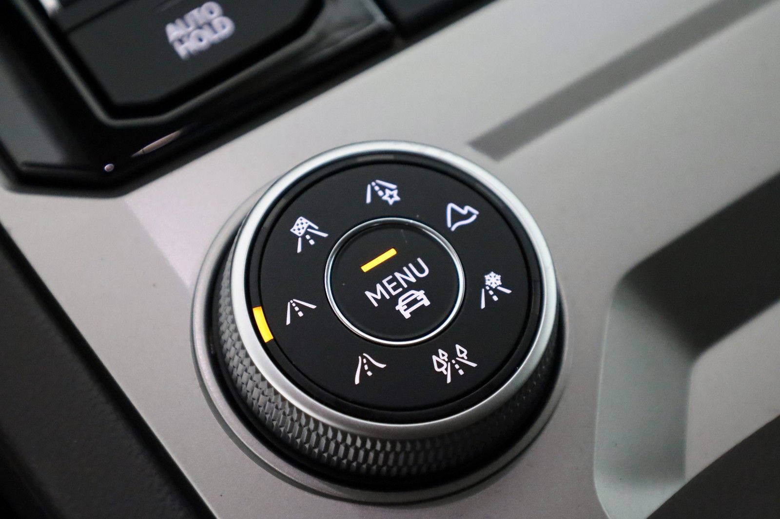 Fahrzeugabbildung Volkswagen Touareg Atmosphere 4M Leder,Navi,LED,Kamera,SH