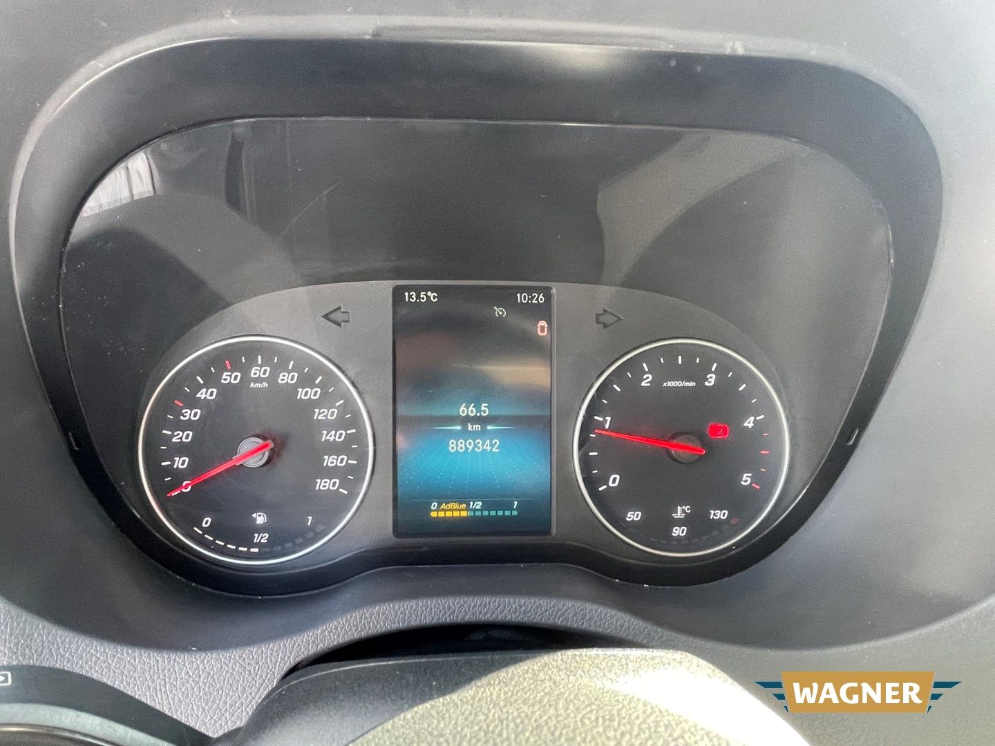 Fahrzeugabbildung Mercedes-Benz Sprinter III Koffer CDI Motor 300Tkm