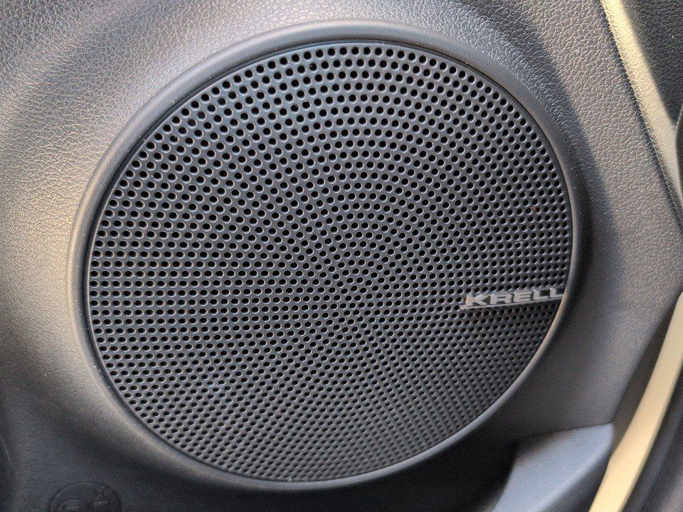 Fahrzeugabbildung Hyundai KONA EV 39kWh TREND NAV-P 1HD GARANTIE-11.28 LED