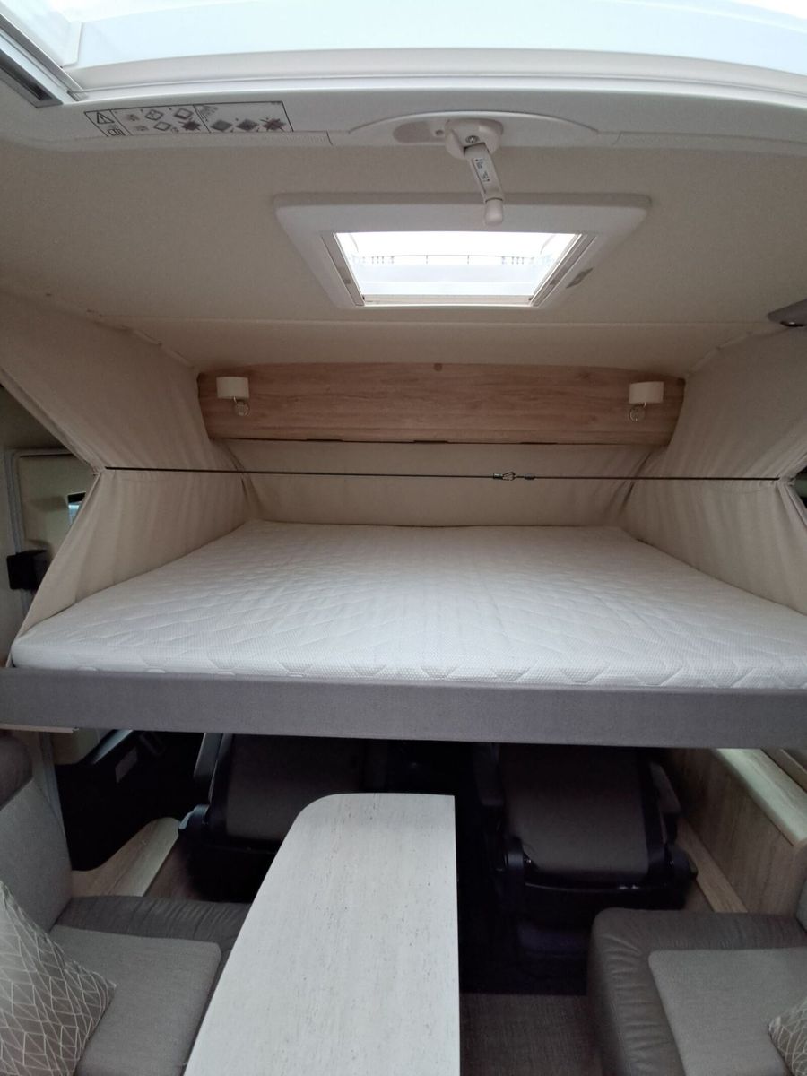 Fahrzeugabbildung Eura Mobil Integra Line IL 720 EF Solar/Dachklima/Mark/Navi