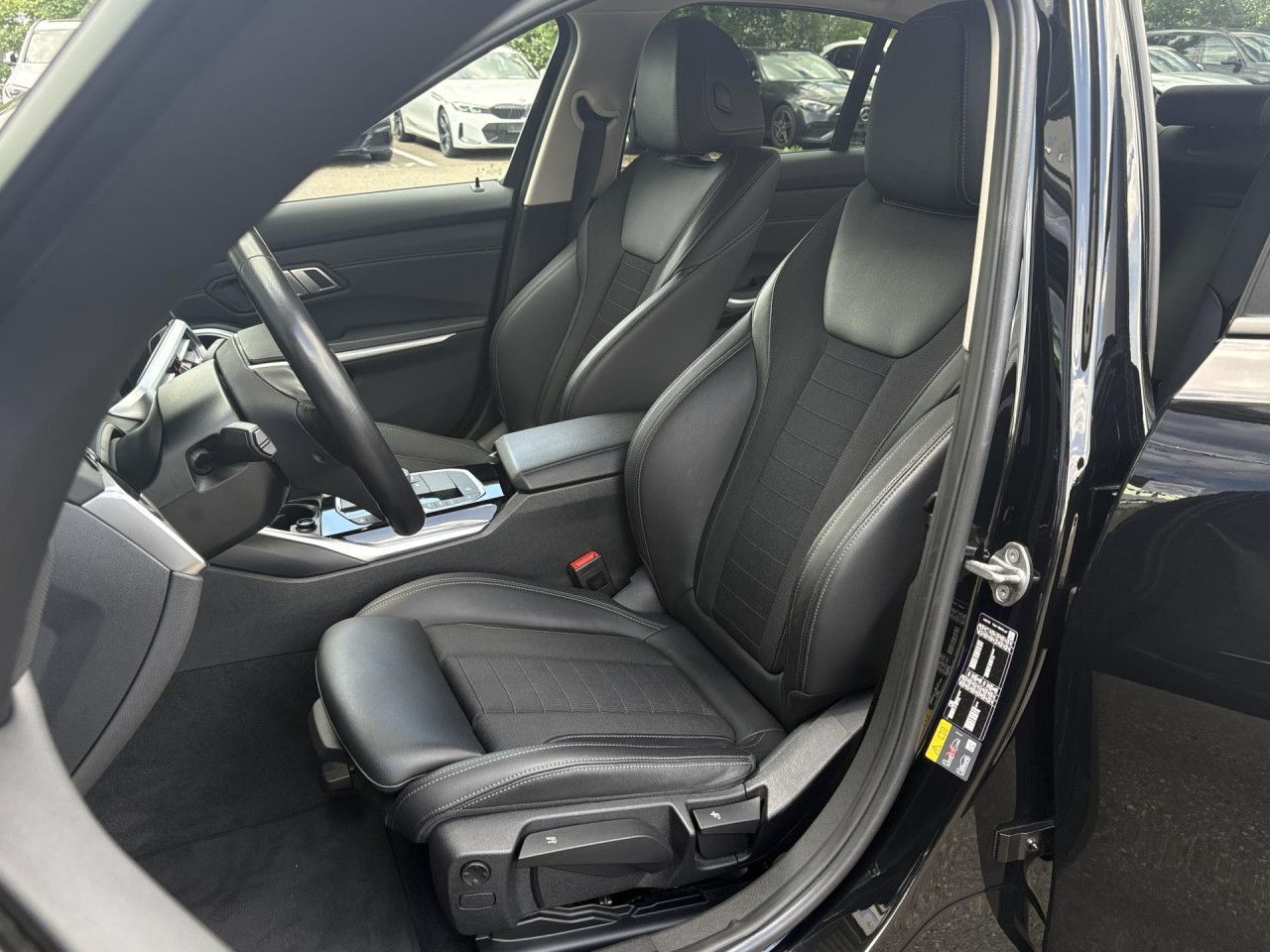 BMW 320e Sports.LiveProf.HiFi Temp.Sitzh.Lordose 17" foto 16
