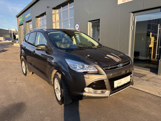 Ford Kuga Titanium 2.0 TDCI 4x4*AHK, Bi-Xenon, Kamera