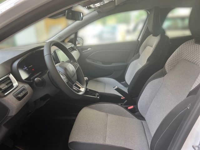 Fahrzeugabbildung Renault Clio V Evolution TCe 90 KLIMA+SHZ+KAMERA+KEYLESS