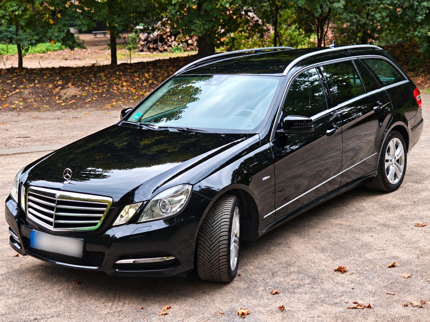 Mercedes-Benz E200, 2011