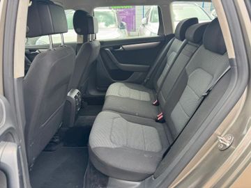 Volkswagen Passat Variant - 10