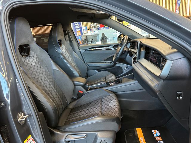 Volkswagen Tayron *R-LINE*1.HAND*MASSAGE*7-SITZER*ACC*