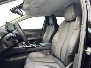 Peugeot 5008 Allure Pack HDI 130 Navi+SHZ+360°+7Sitzer