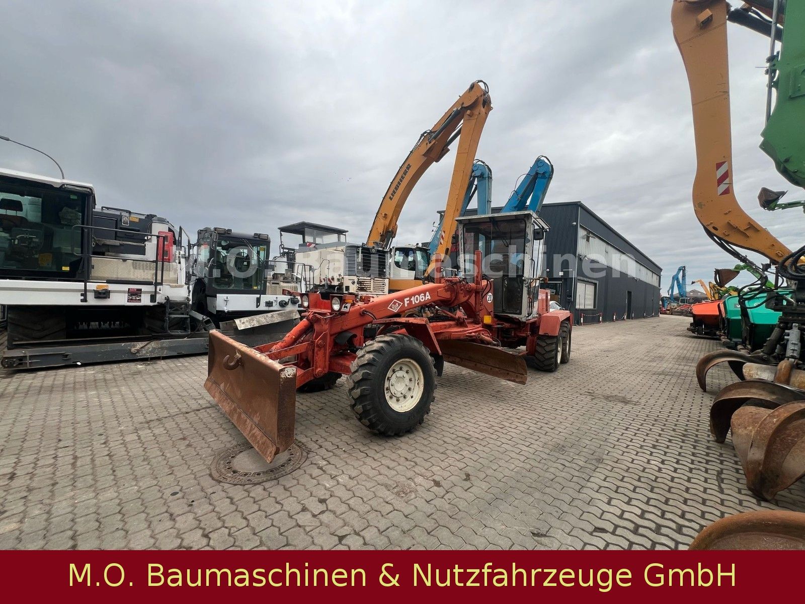 Fahrzeugabbildung O & K F106 A  / Grader /