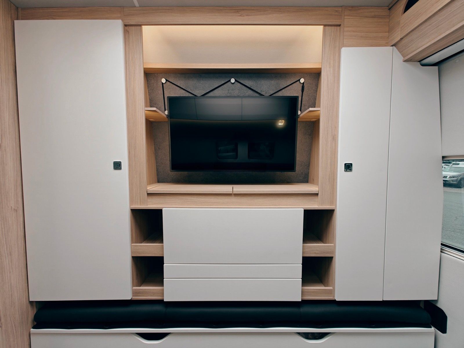 Fahrzeugabbildung Frankia YUCON 7.0 4x4 LOUNGE X by palmo
