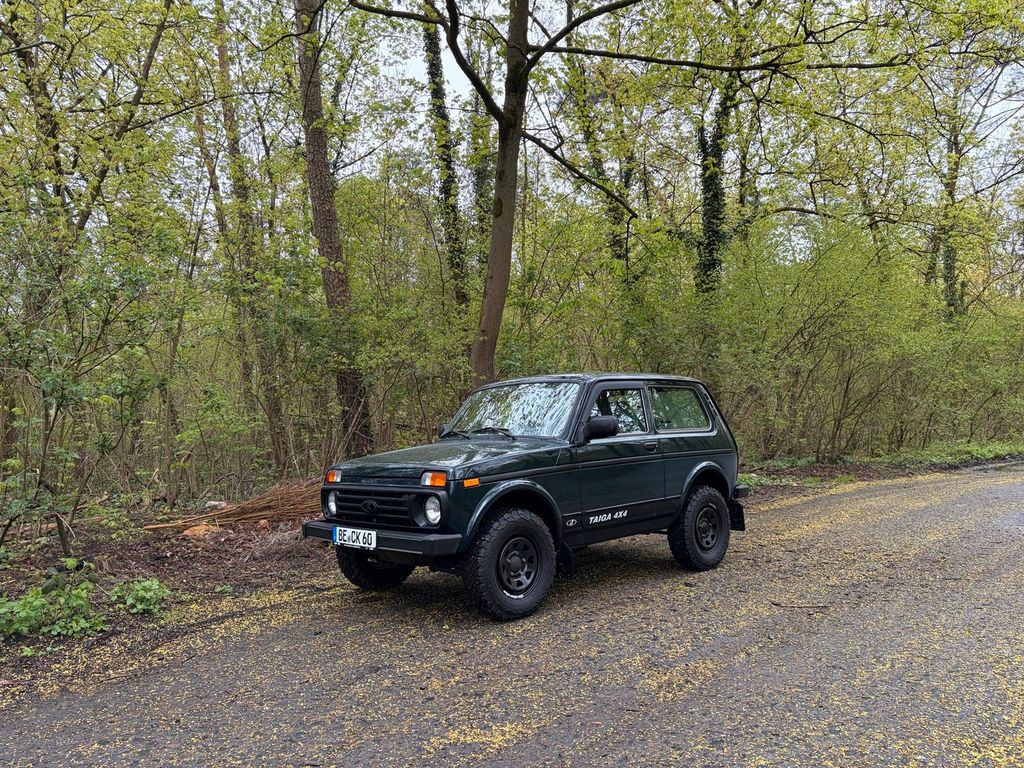 Image of Lada Niva
