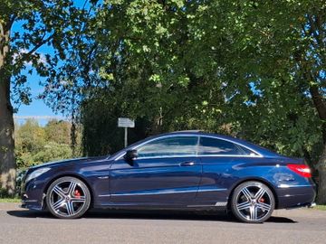Mercedes E 350 - 4