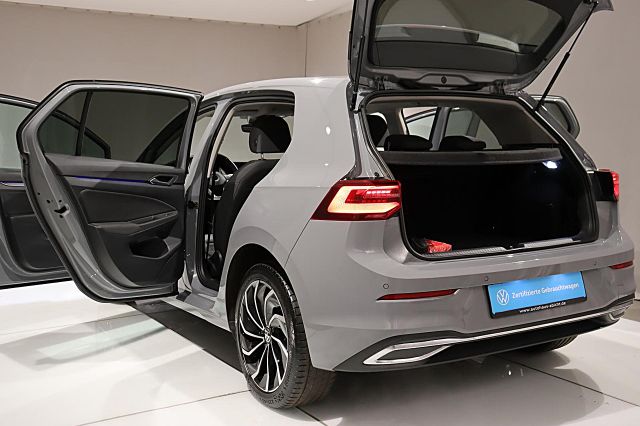 Golf Style 1.4 eHybrid DSG NAVI KAMERA IQ.LIGHT 
