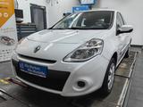 Renault Clio Collection 1.2 16V*Klima*ZV*el.FH*So+Wi*2.H - Renault Clio Collection mit Benzin-Antrieb