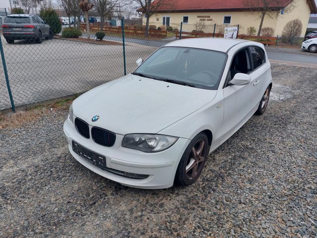 BMW 116i *KLIMAAUTO*ALU*PDC*