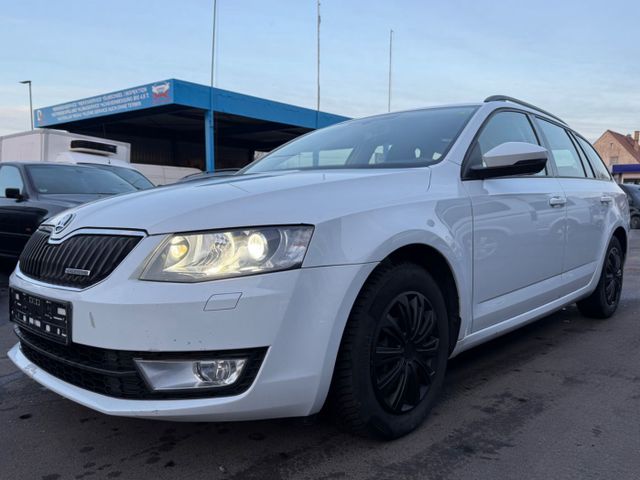 Skoda Octavia Combi Greenline*1.Hand*Navi*Xenon*