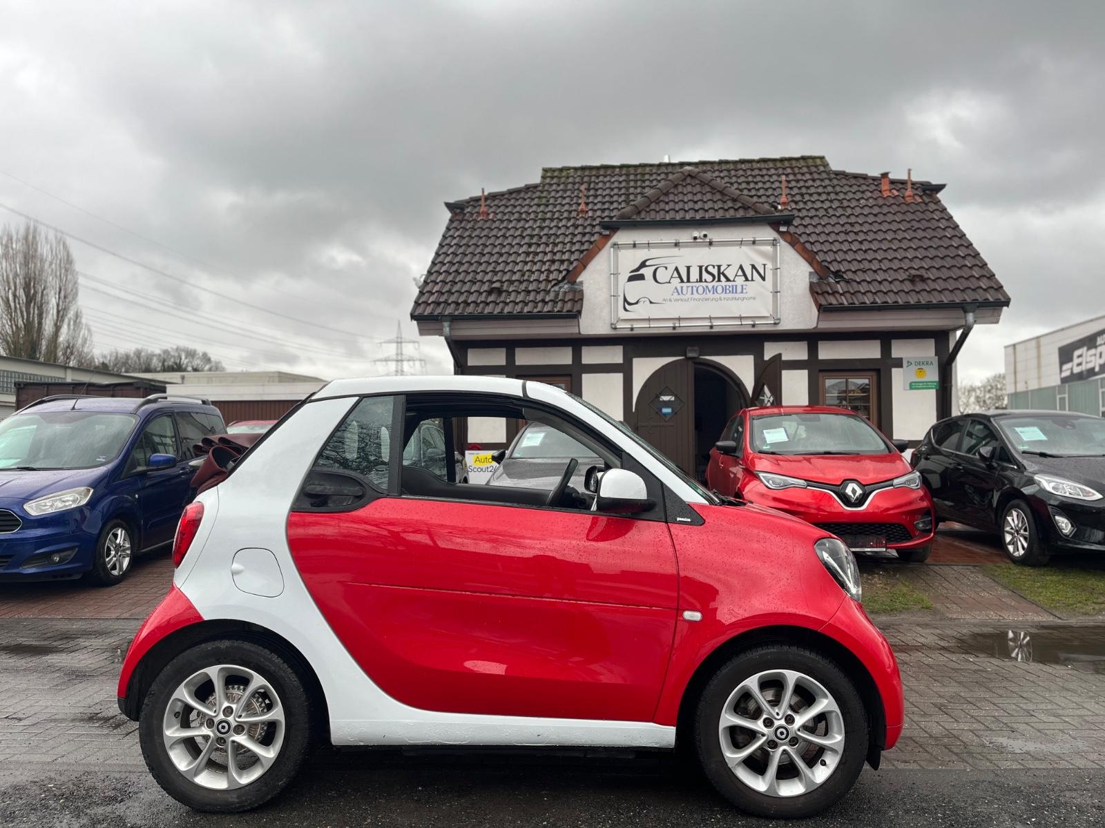 Smart ForTwo cabrio Passion 52 kW*Rotes Verdeck