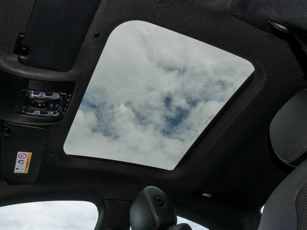Mercedes-Benz CLA 250 e Coupé |LED|NAVI|KEYL|PANO|AHK|KAM|MBUX