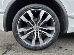 VW Tiguan Highline 2.0 Bi TDI R-line Sportpaket