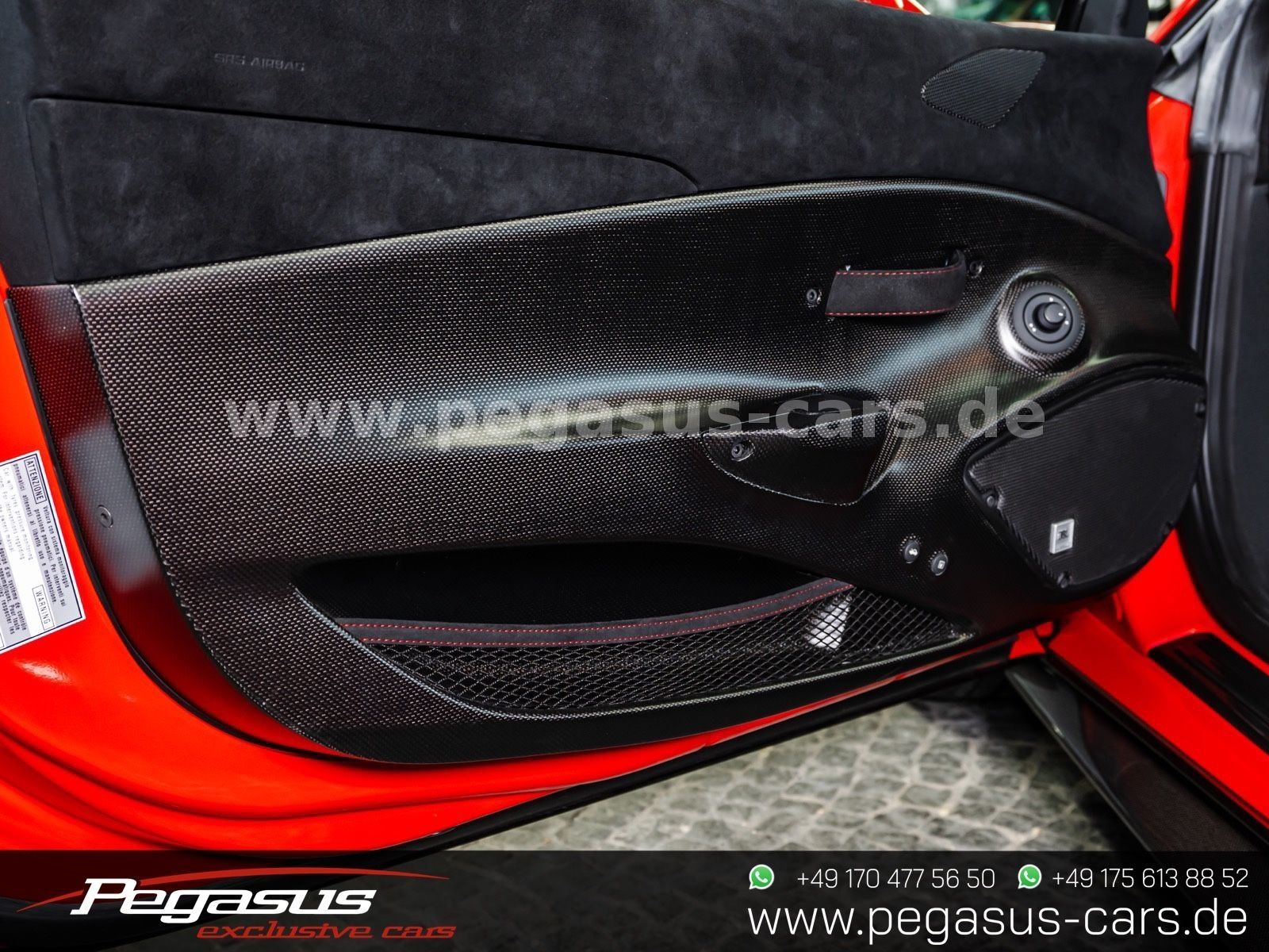 FERRARI 488 Pista - 31