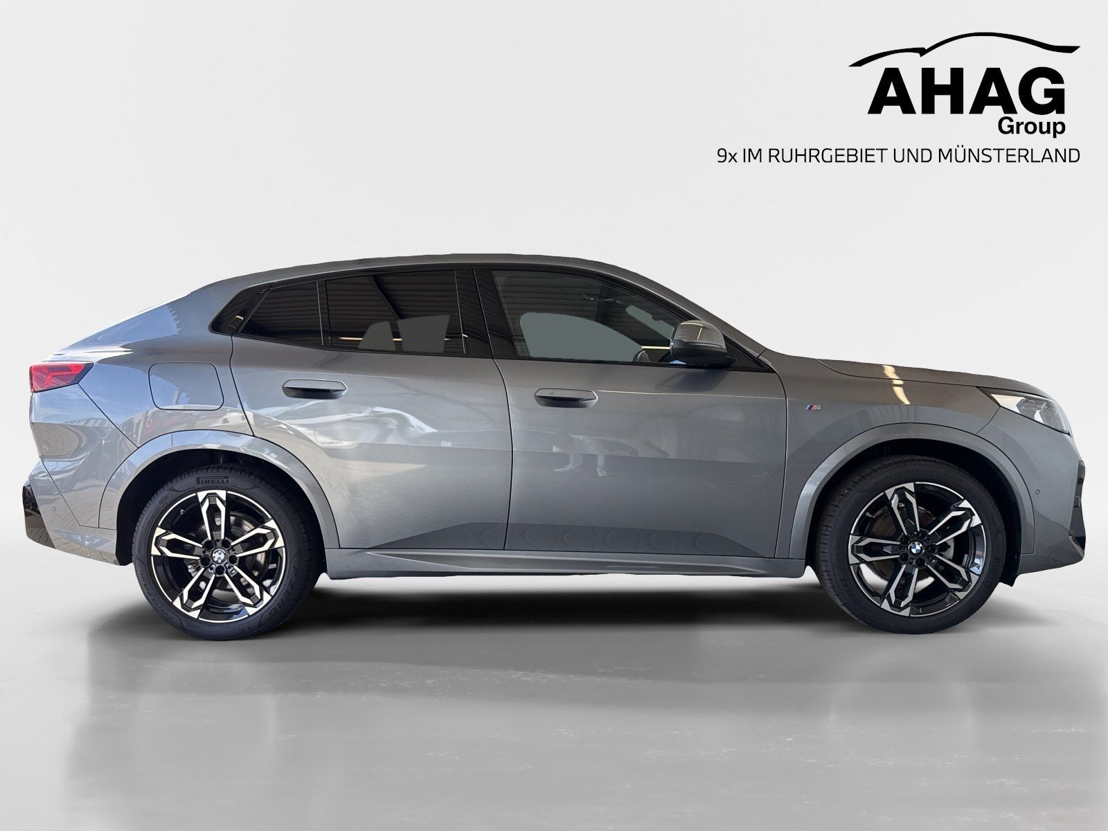 BMW X2 sDrive20d M SPORT Pano AHK DAPlus H/K RFK imagem 3