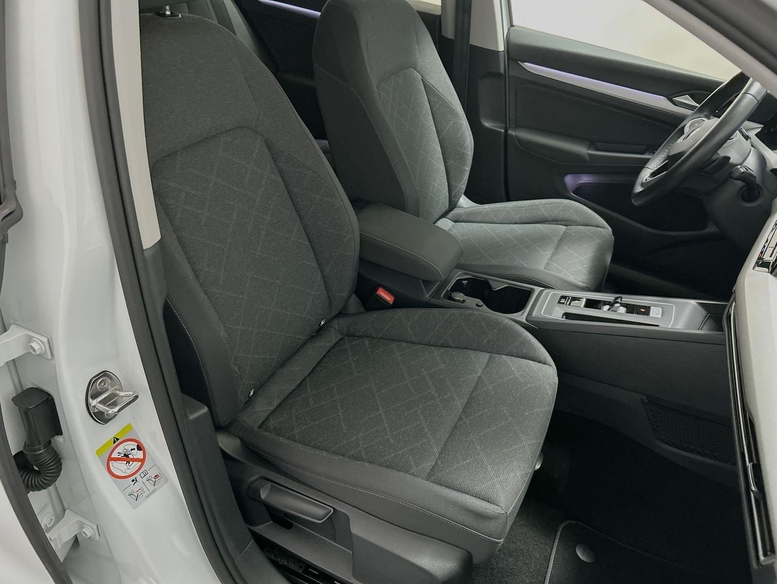 Volkswagen Golf VIII 2.0 TDI DSG Life, миниатюра 22