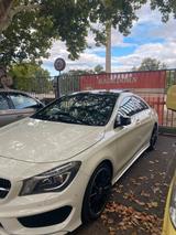 Mercedes-Benz Cla 200 amg line - Mercedes-Benz CLA 200 in Bonn
