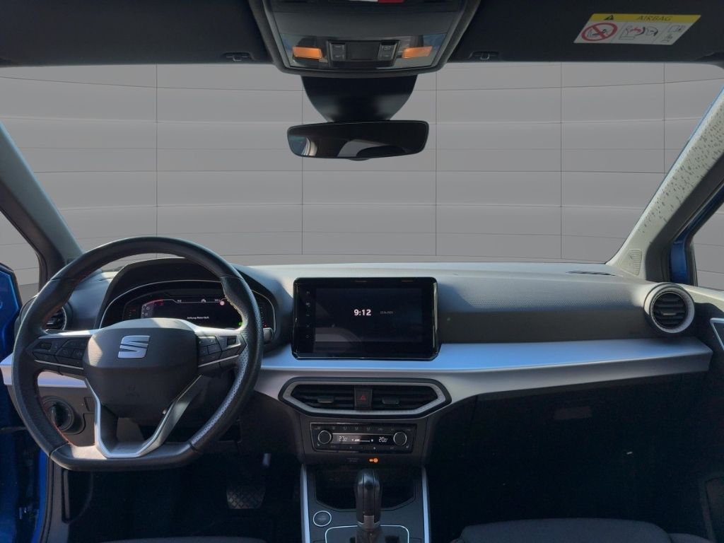 Fahrzeugabbildung SEAT Arona FR, Allwetter, RFK