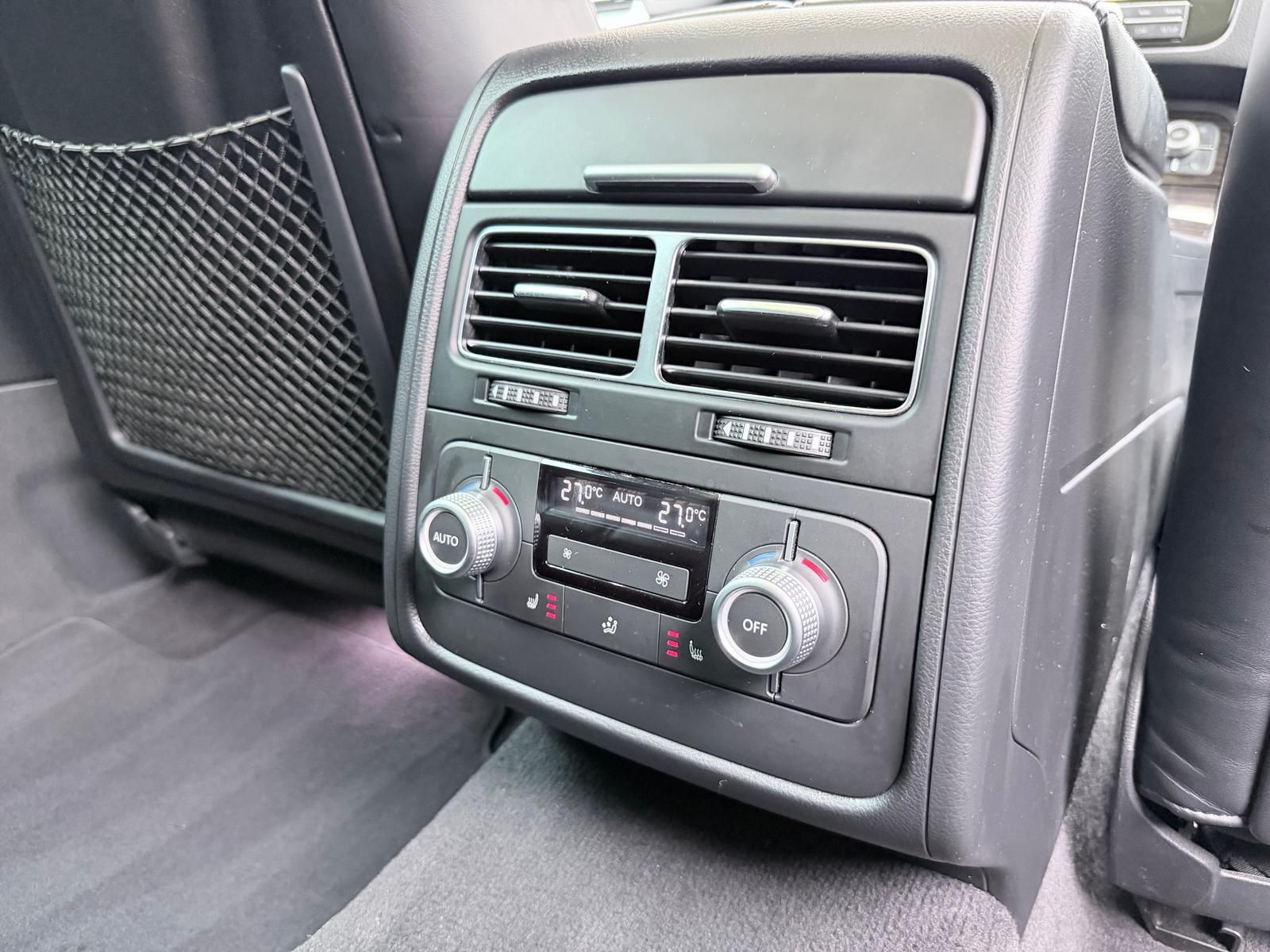 Fahrzeugabbildung Volkswagen Touareg 3.0 TDI 4M/LUFT/STANDHZ/PANO/AHK/360°/AC