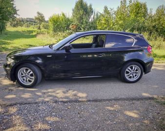BMW 118 - 6