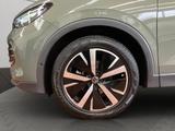 Volkswagen Tiguan Elegance 1.5 eTSI DSG Navi AHK Matrix - Benzin Gebrauchtwagen in Düren