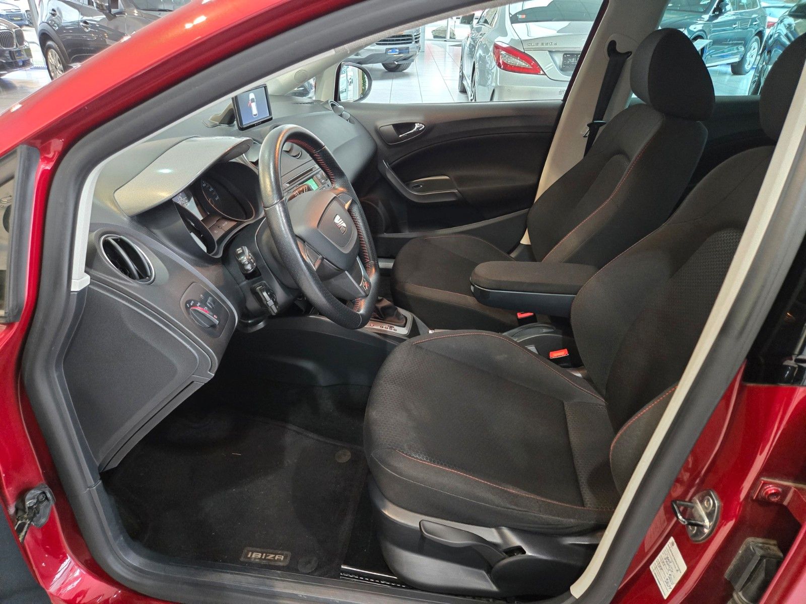 Fahrzeugabbildung SEAT Ibiza ST FR * AUTOMATIK *
