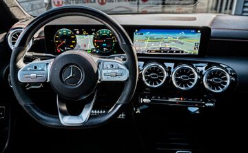 Fahrzeugabbildung Mercedes-Benz CLA 250e 8G-DCT"AMG LINE"AMBIENTE|PANO|NIGHT