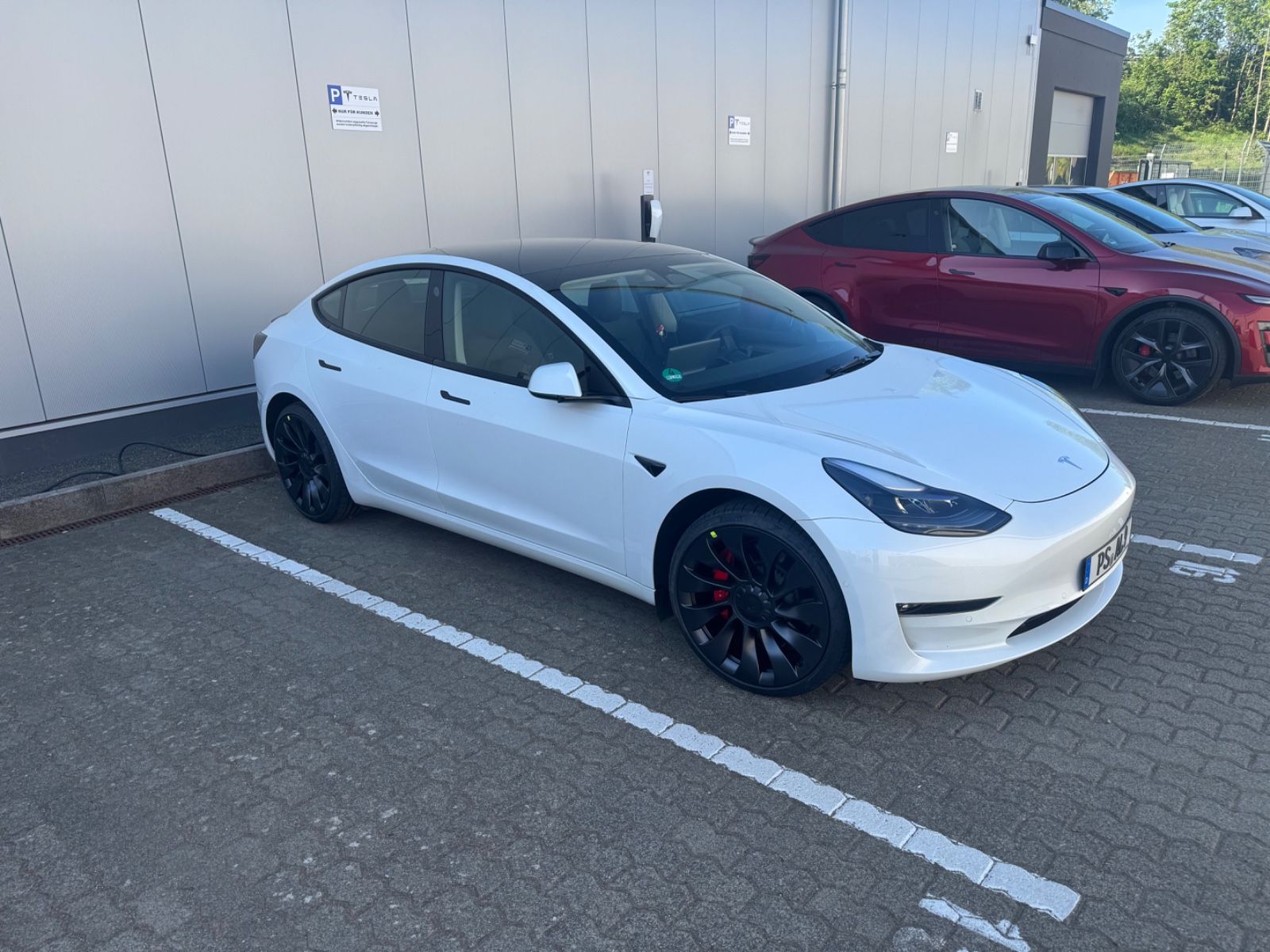 TESLA Model 3 Performance NEUE BATTERIE + RÄDER