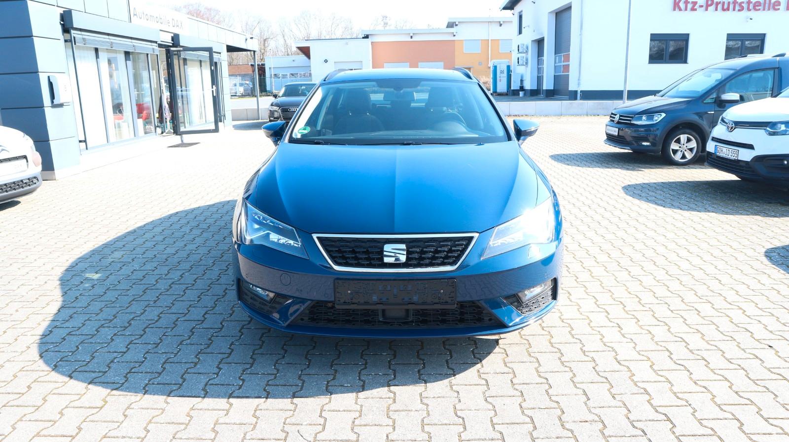 Seat Leon ST 1.6 TDI Style*Navi*Pano.Dach*
