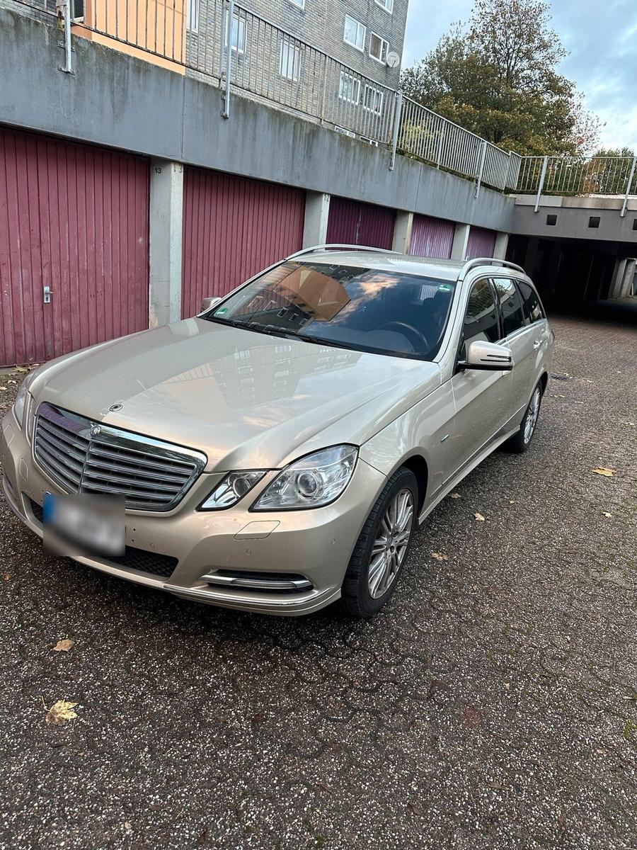 Mercedes-Benz E350, 2011