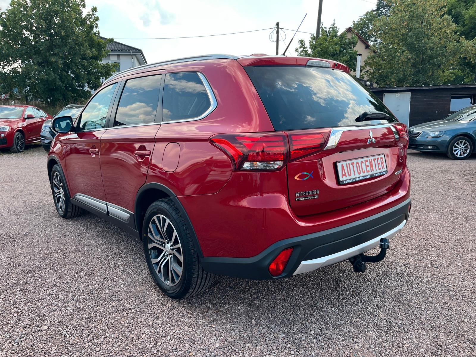 Mitsubishi Outlander Plus 4WD *1Hand*Keyless*DAB*AHK*Kamera