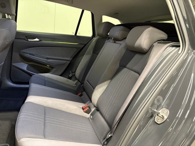 Golf VIII Variant Alltrack 4M 2.0 TDI DSG AHK