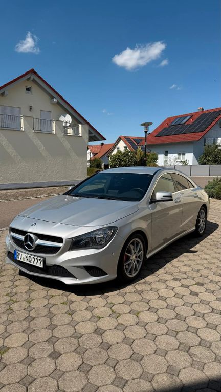 Image of Mercedes-Benz CLA 180