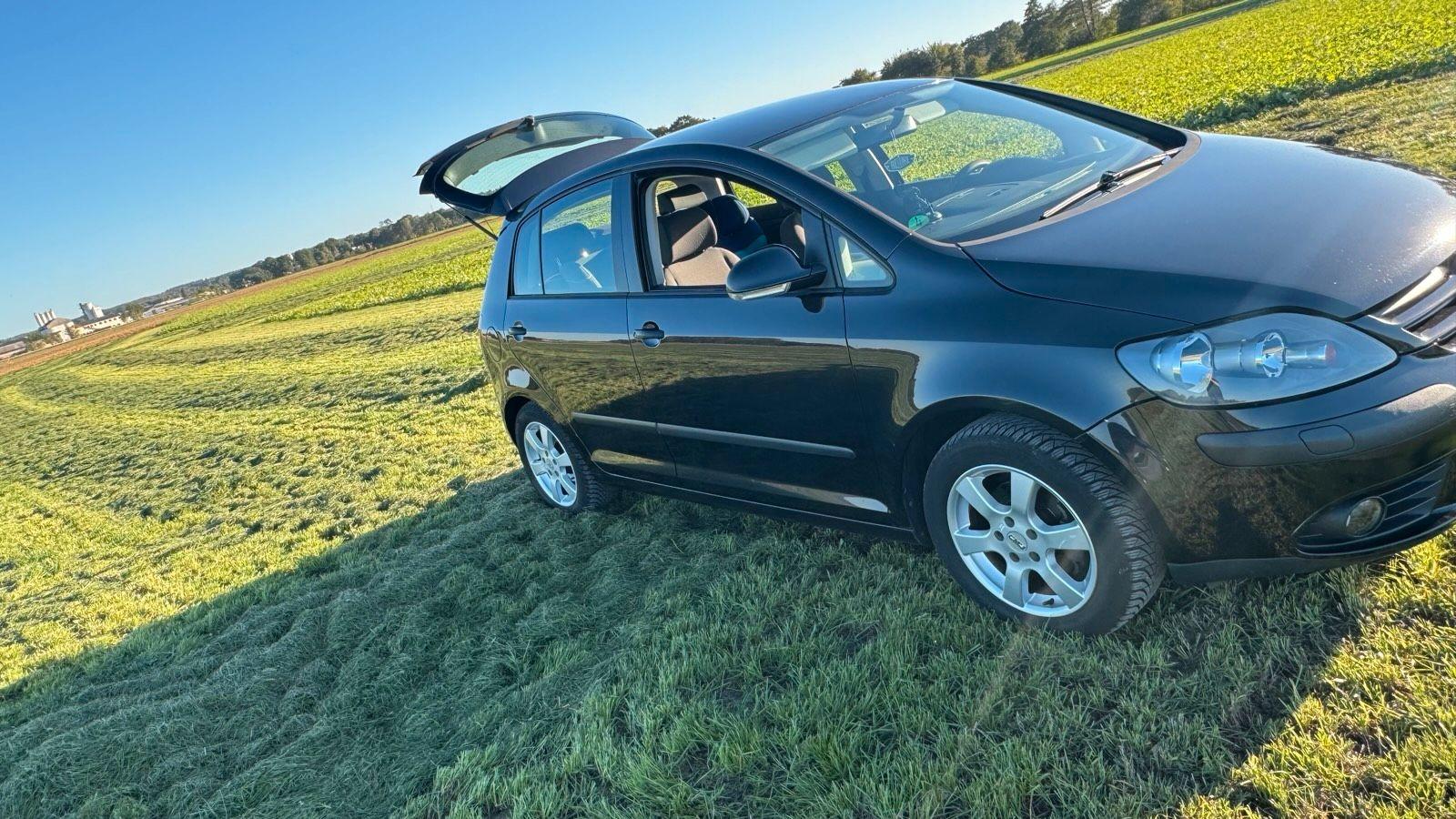 Volkswagen Golf 2005 — photo 8