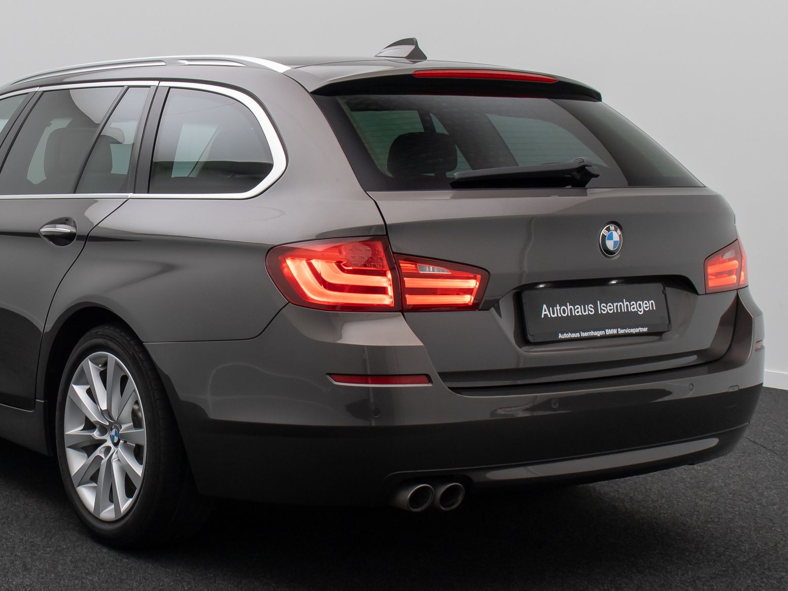 Fahrzeugabbildung BMW 525d Memory Bi-Xenon GeschwindigReg NaviPro HiFi