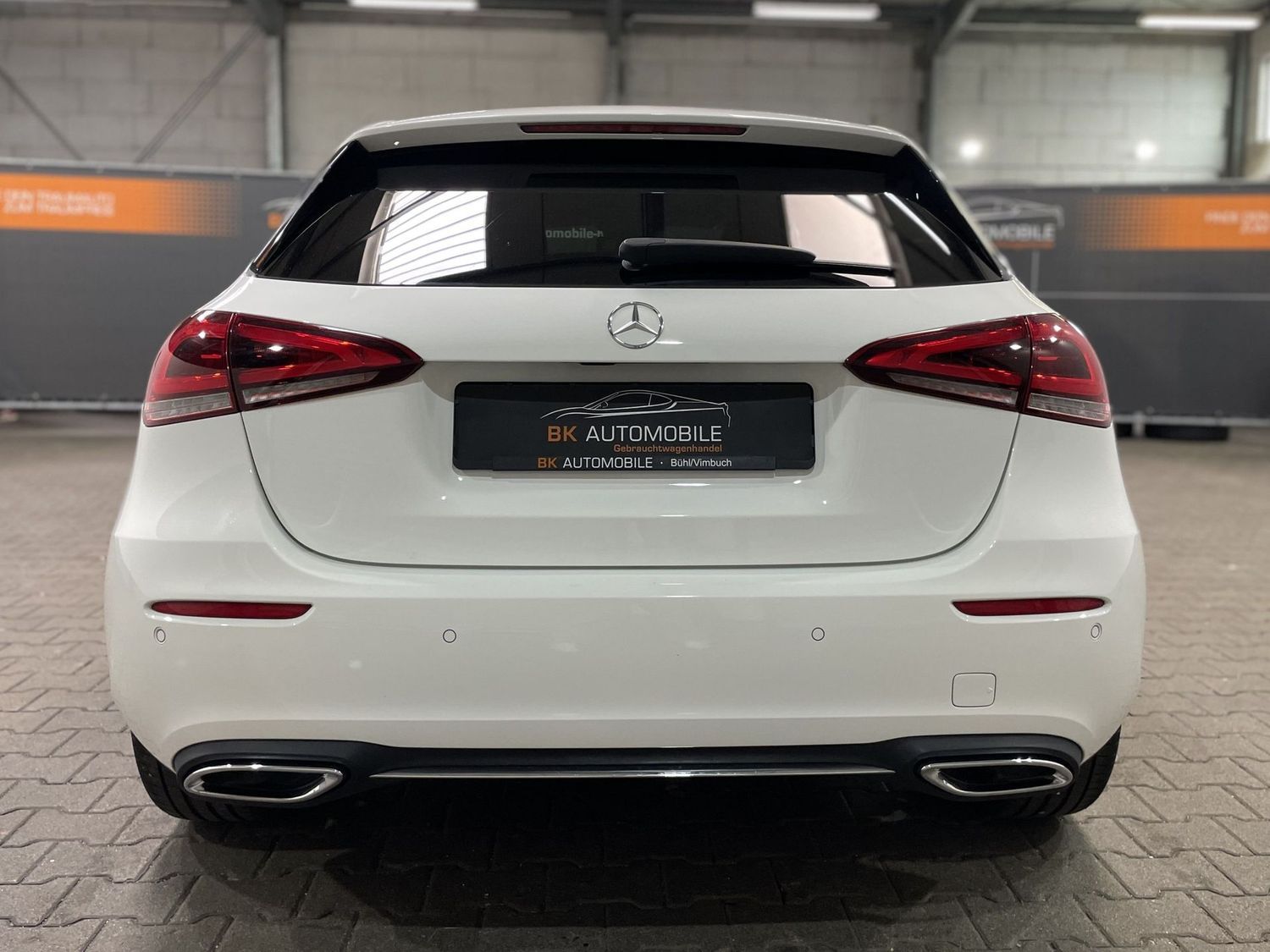 Fahrzeugabbildung Mercedes-Benz A 200 d #LED#Wide#distr.#360°#Ambiente#