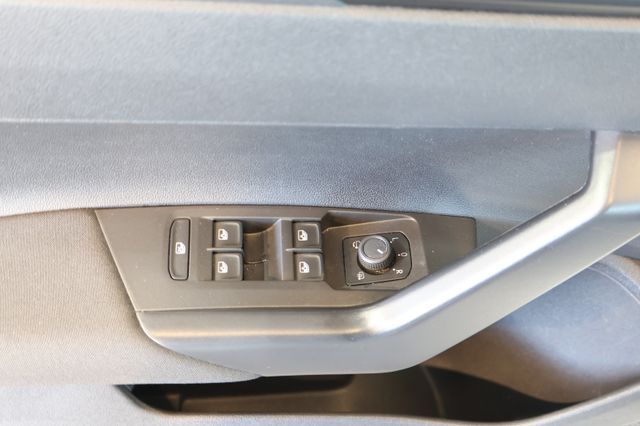 Volkswagen Polo VI 1.0 MPI AID+FRONT+LANE+LED