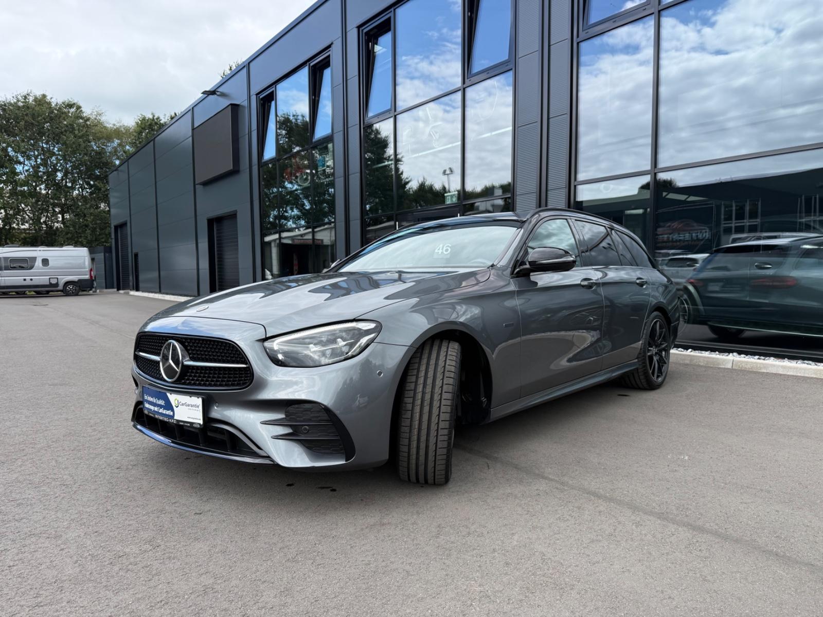 Mercedes-Benz E 220 T Night Edition AMG*ACC*LED*NAVI*CAM*PDC*