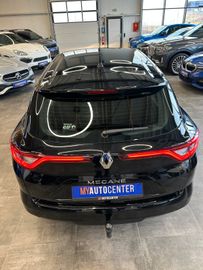 Renault Megane IV Grandtour Play *Navi*AHK*Sitzheiz.*