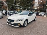 Volvo V40 Cross Country D2 1.6 Business - weiße Volvo V40 Cross Country
